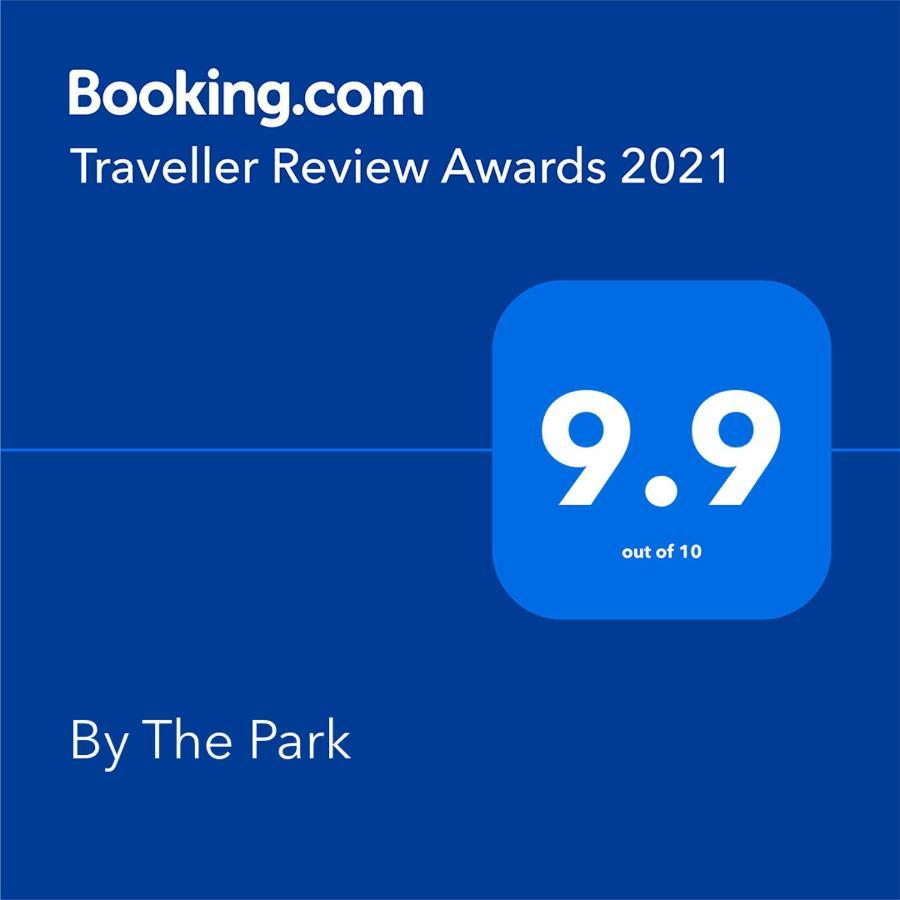 By The Park Free Parking Apartment เบลเกรด ภายนอก รูปภาพ