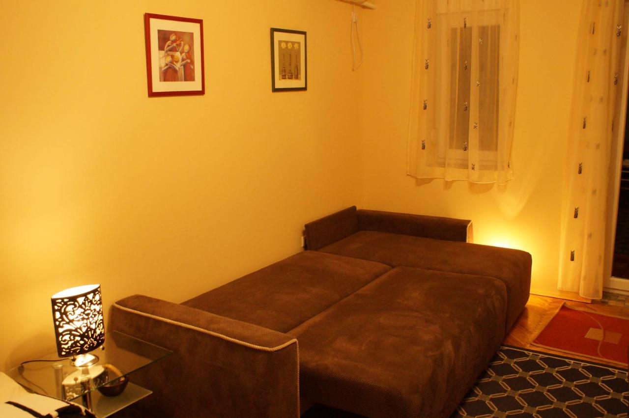 By The Park Free Parking Apartment เบลเกรด ภายนอก รูปภาพ